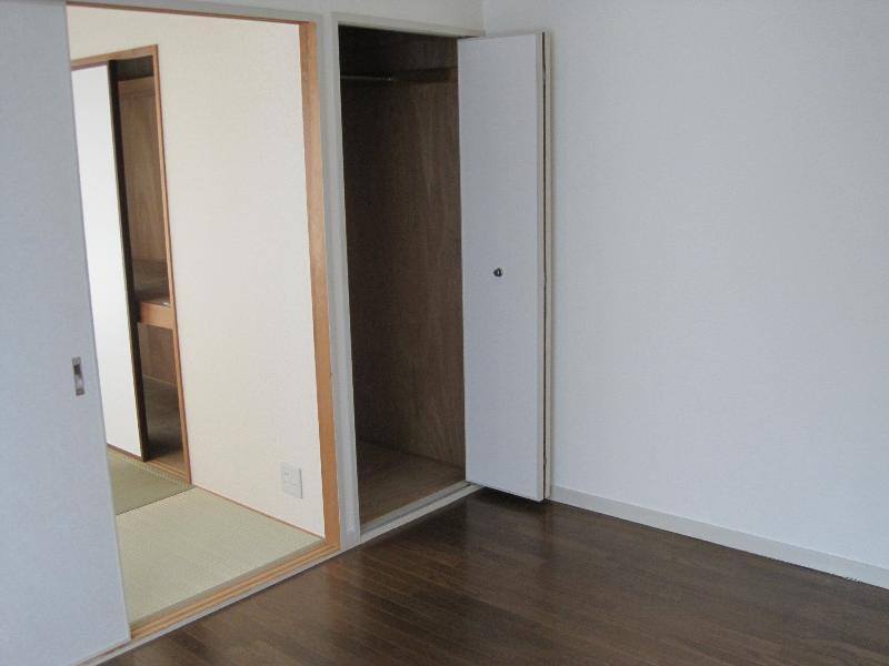 Kitchen. Western-style compartment