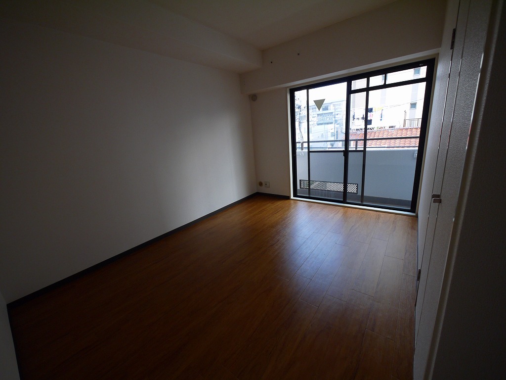 Living and room. Living