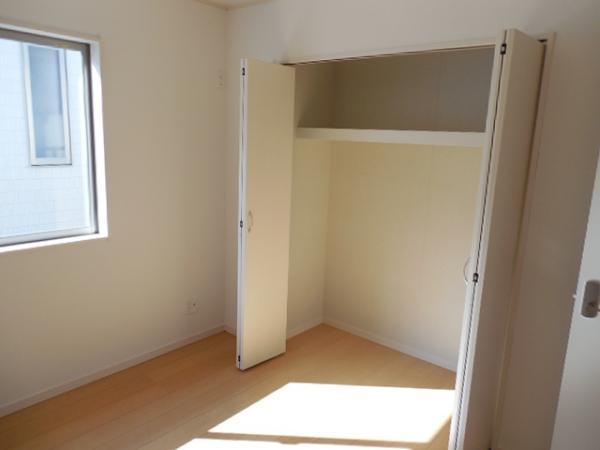 Non-living room. Storage is also a wide!