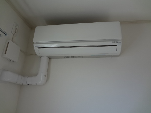 Other Equipment. Comfortably spend in the air-conditioned ◎