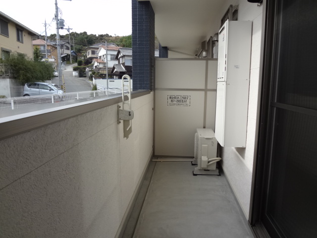 Balcony. Easy even your laundry in a wide balcony (^ v ^)