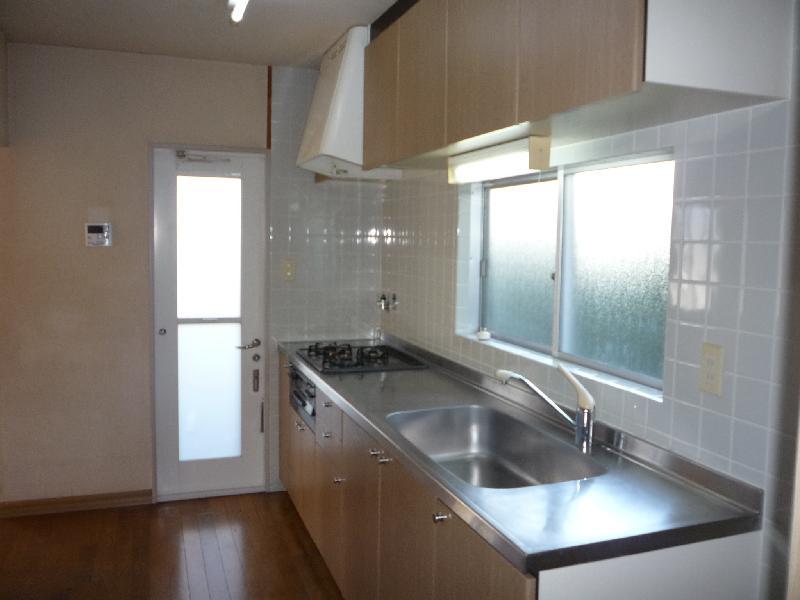 Kitchen. Bright kitchen