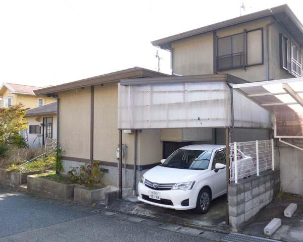 Local appearance photo. Local (12 May 2013) Shooting