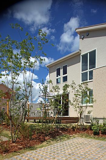 Building plan example (exterior photos). Following the Chatty Cafe gotten previously well received, P-CON are company-wide advanced "Uchi Cafe life Exhibition. "Uchi Cafe model appeared to Kozudai!