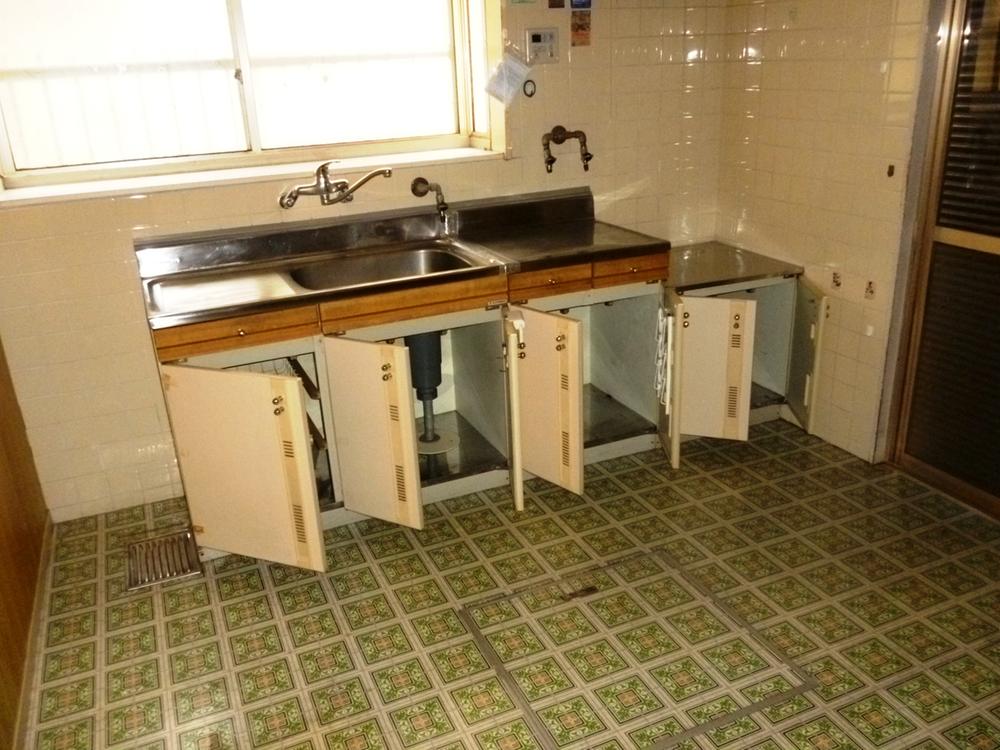 Kitchen. Indoor (2013 5) shooting