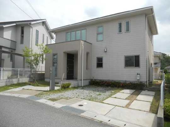 Local appearance photo. It is home of February 2006 construction of the P-CON (Land, Infrastructure and Construction).