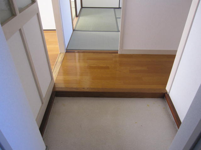 Entrance. Entrance around (^ v ^)