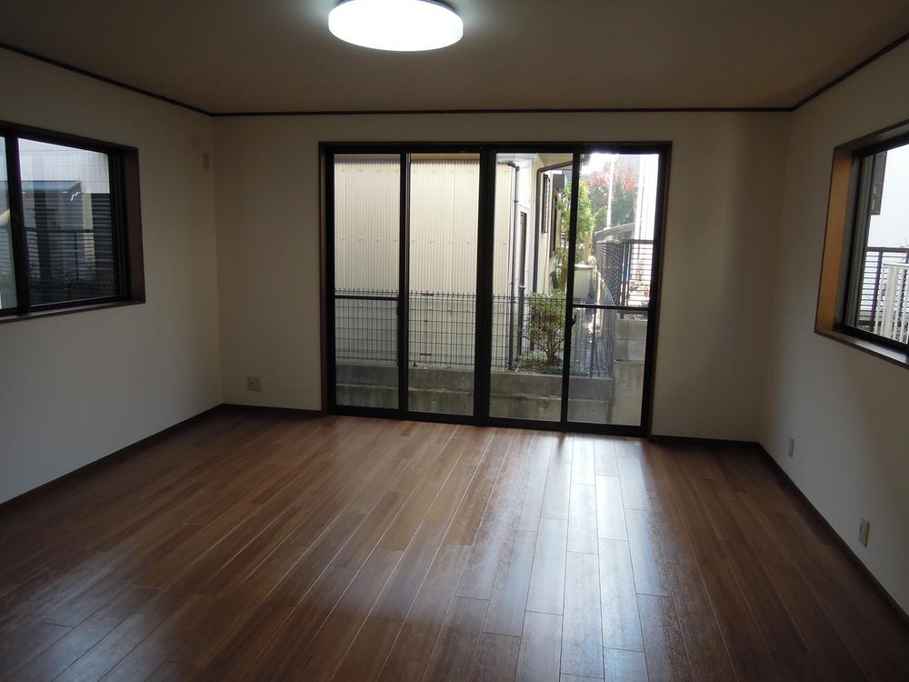 Living. Indoor (12 May 2013) Shooting