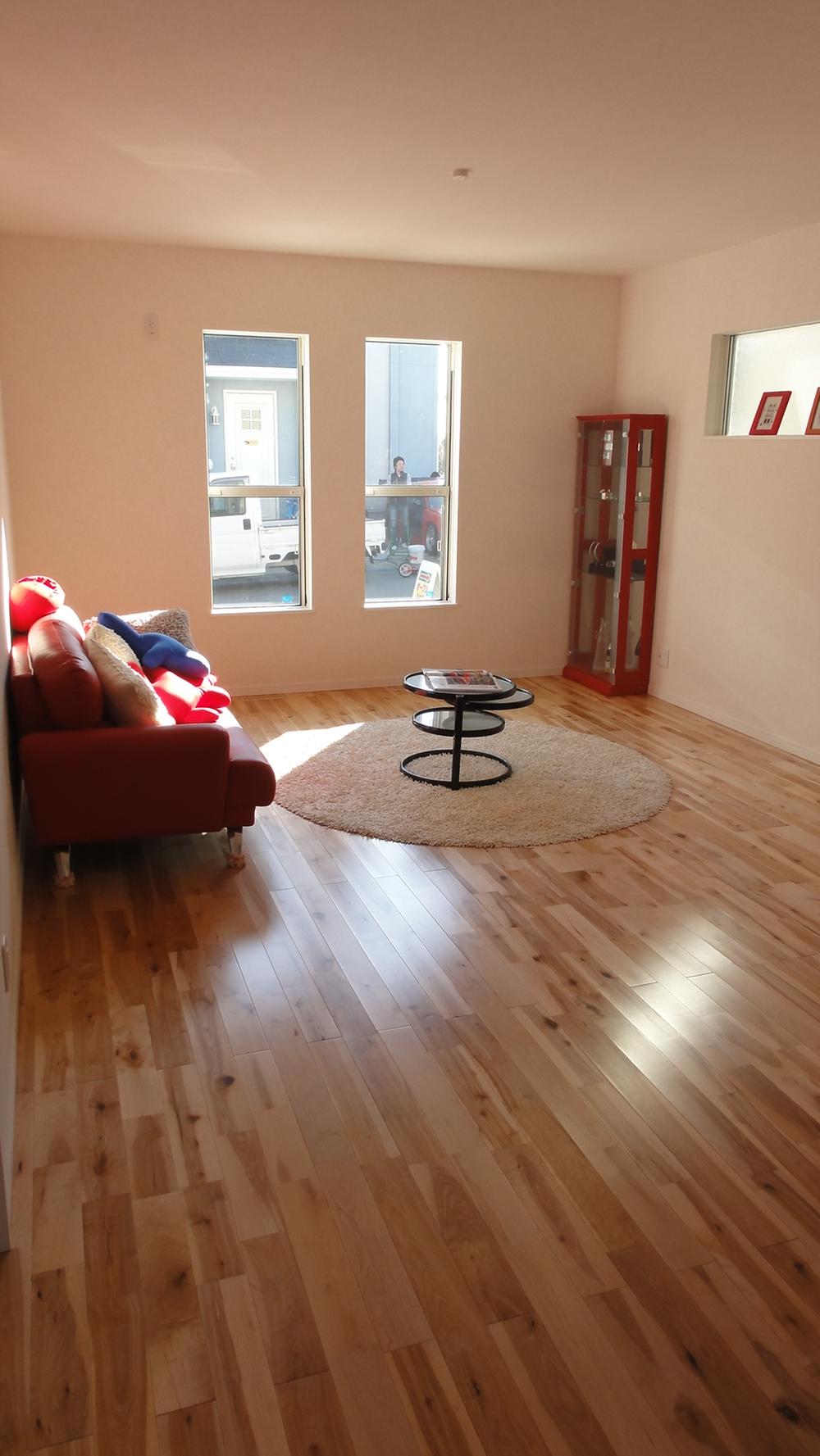 Living. Indoor (12 May 2013) Shooting