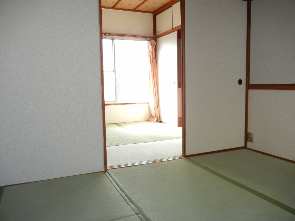 Other room space. Easy-to-use floor plan