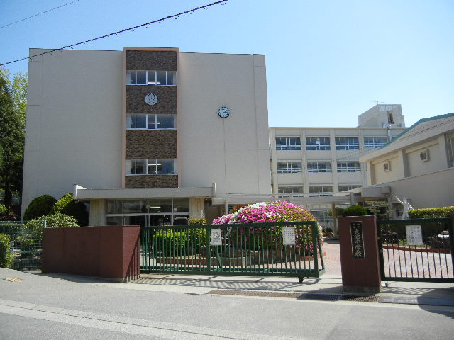 Junior high school. 1922m to Kobe Municipal Oike junior high school (junior high school)