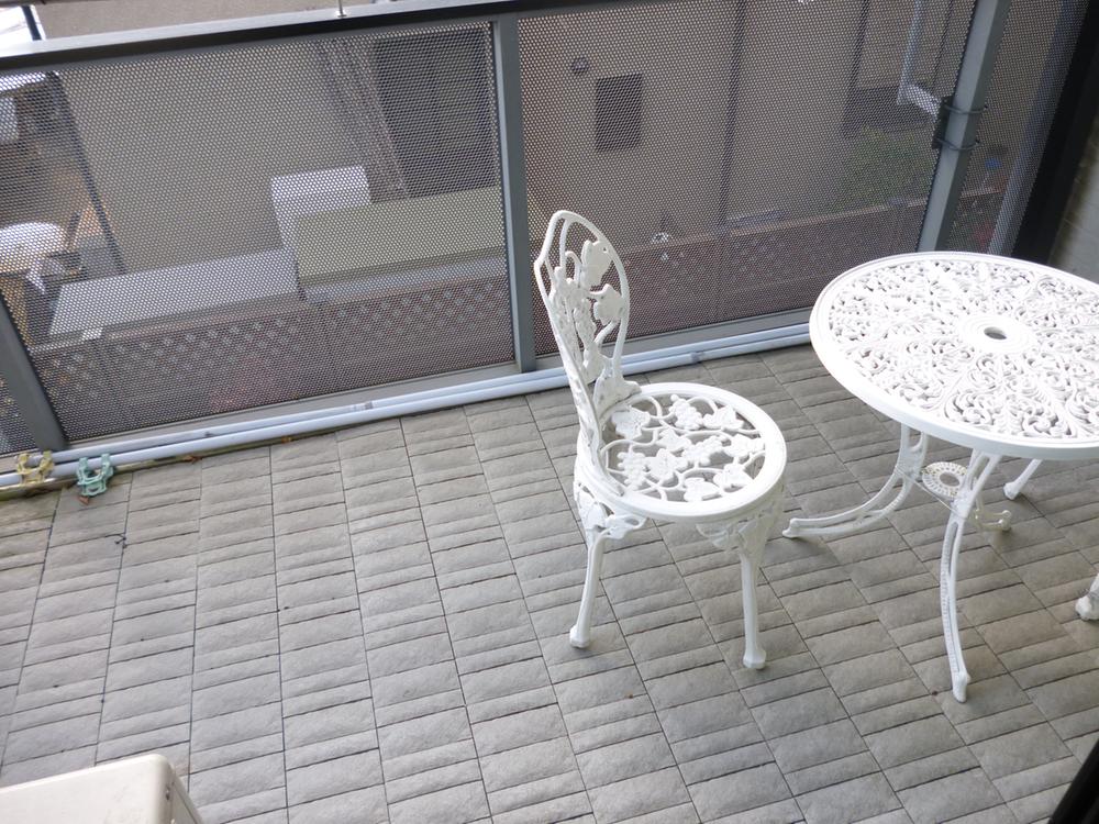 Balcony. Local (12 May 2012) shooting