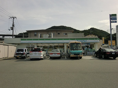Convenience store. FamilyMart, Kita-ku, Gosha Inter store up (convenience store) 135m