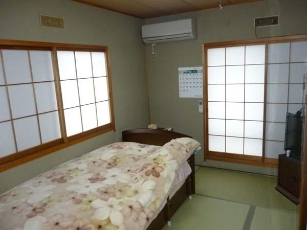 Non-living room. Second floor Japanese-style room (12 May 2013) Shooting