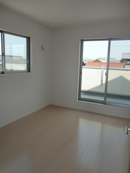 Same specifications photos (Other introspection)