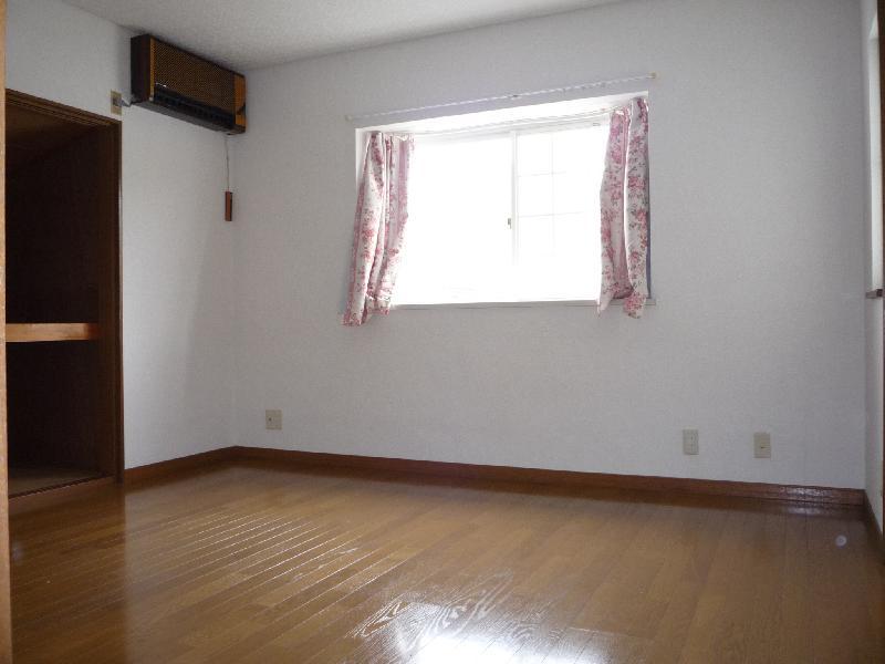 Living and room. North Western-style