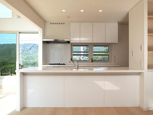 Kitchen. 3-7-4 No. land (12 May 2013) open-minded open kitchen which adopted the shooting full flat. Fashionable pendant light. Spread a family of communication.