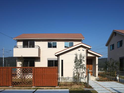 Local appearance photo. 3-7-9 No. land (12 May 2013) shooting wide Nantei is reasonably ensure privacy by wood fence.