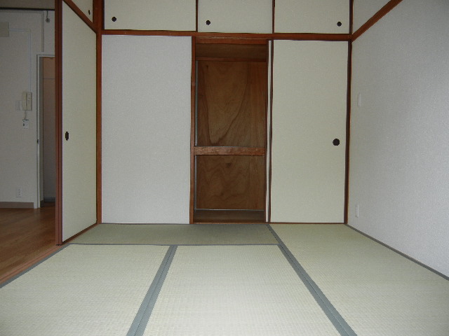 Receipt. There is also stored securely! !