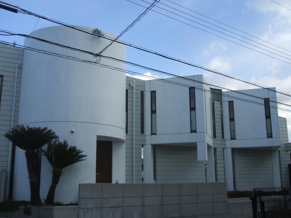 Local appearance photo