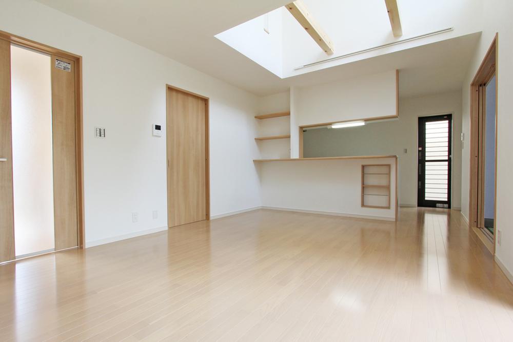 Living. 2013 July 31 shooting (B No. land)