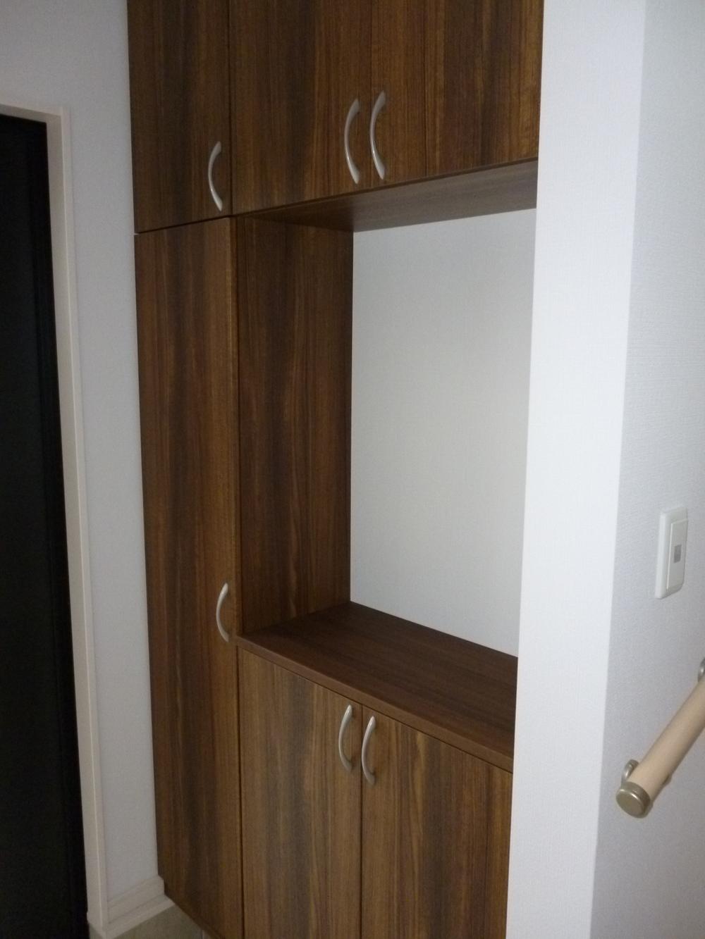 Entrance. Indoor (11 May 2013) Shooting