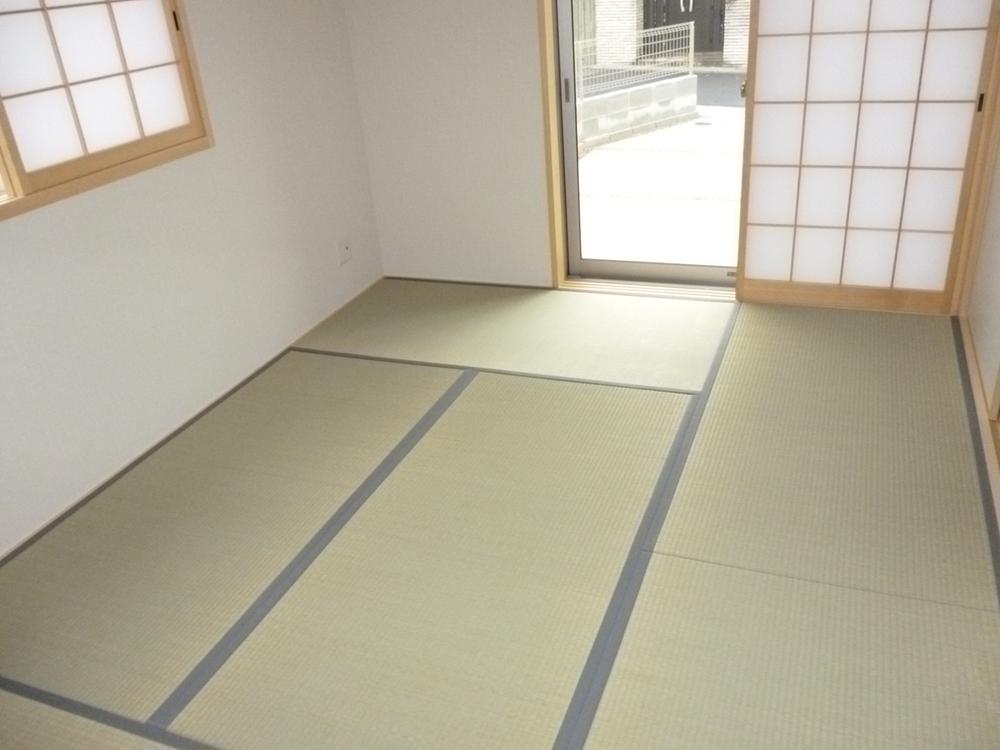 Non-living room. Indoor (11 May 2013) Shooting