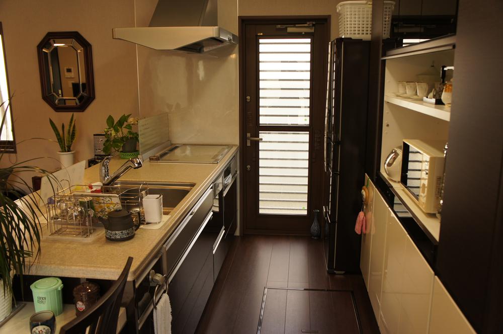 Kitchen. Indoor (September 2013) Shooting