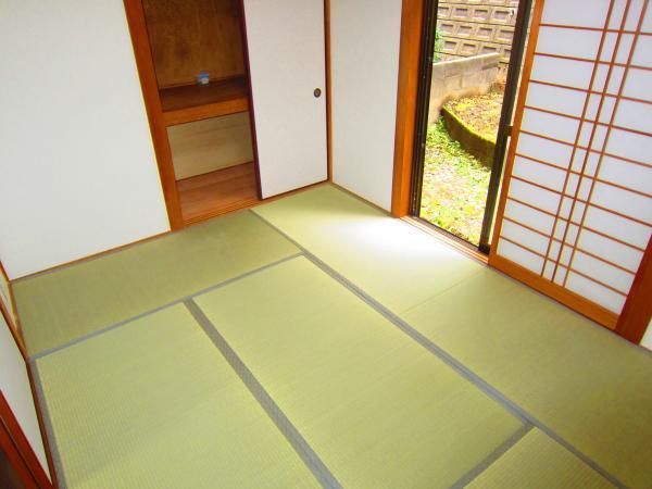 Non-living room. Japanese style room