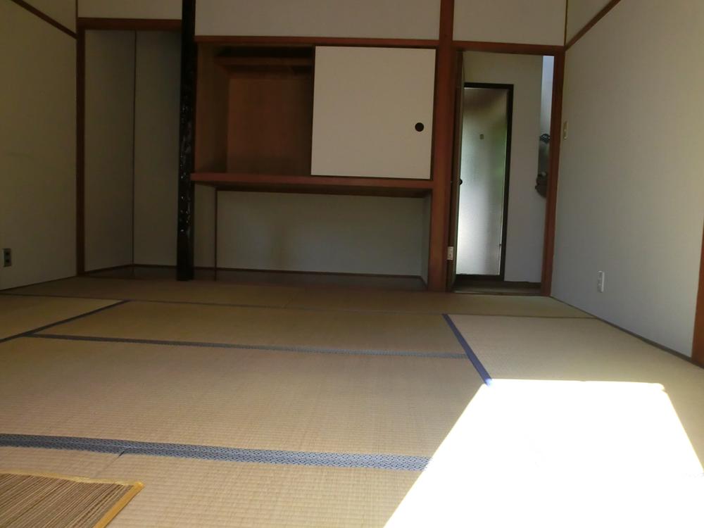 Non-living room. Indoor (September 2013) Shooting