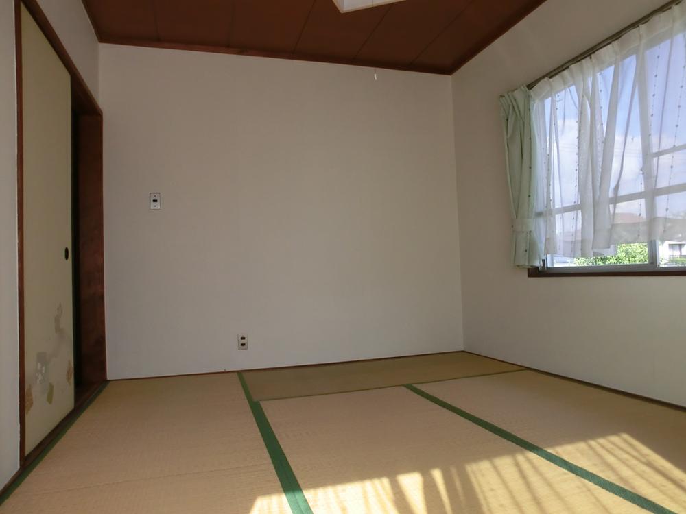 Non-living room. Indoor (September 2013) Shooting