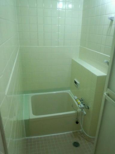 Bathroom. Indoor (10 May 2013) Shooting