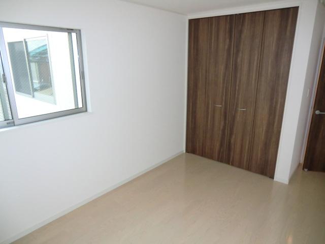 Same specifications photos (Other introspection). Same specifications photos (Western-style)