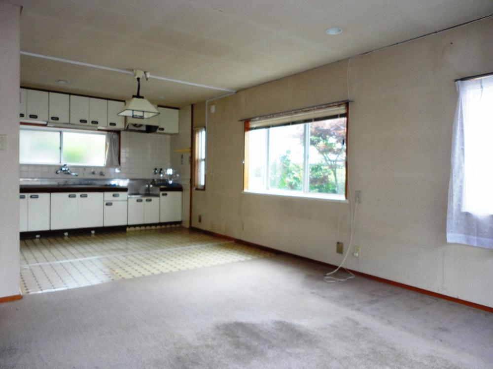 Living. Room (August 2013) Shooting