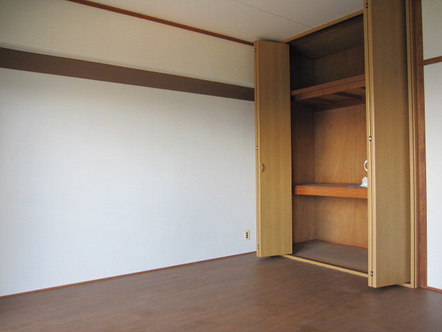 Receipt. There are also plenty of storage space ☆