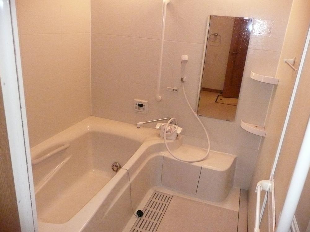 Bathroom. Indoor (June 2013) Shooting