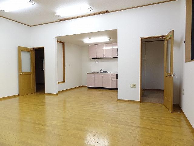 Living. Indoor (10 May 2013) Shooting