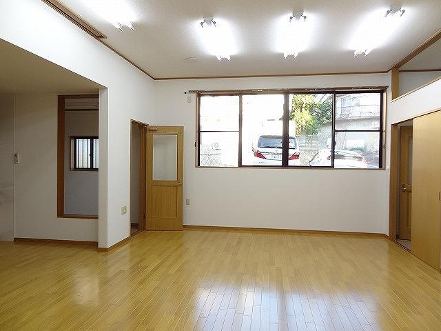 Living. Indoor (10 May 2013) Shooting