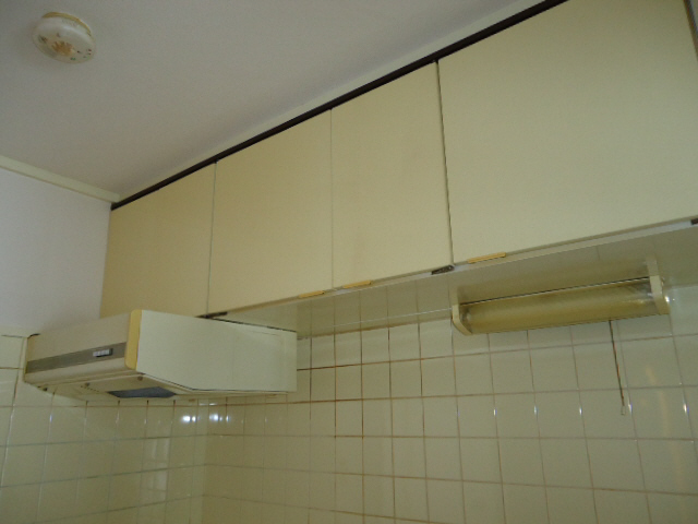 Kitchen. Kitchen top shelf