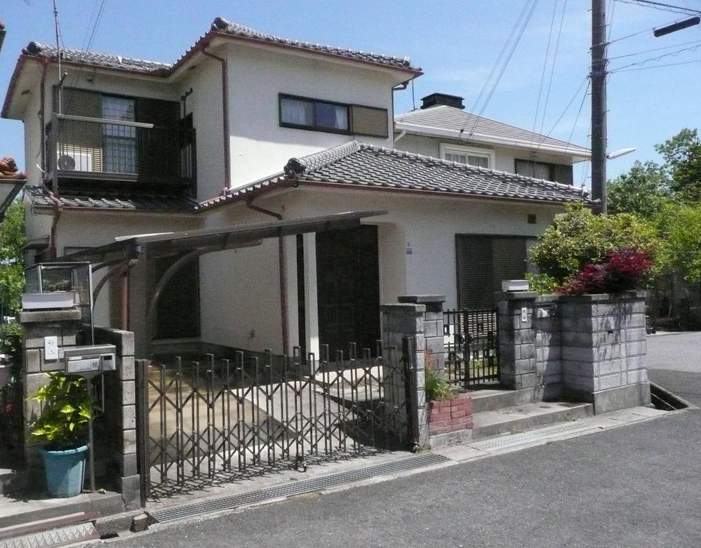 Local appearance photo. Local (May 2013) Shooting