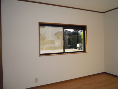 Living and room. Room 2