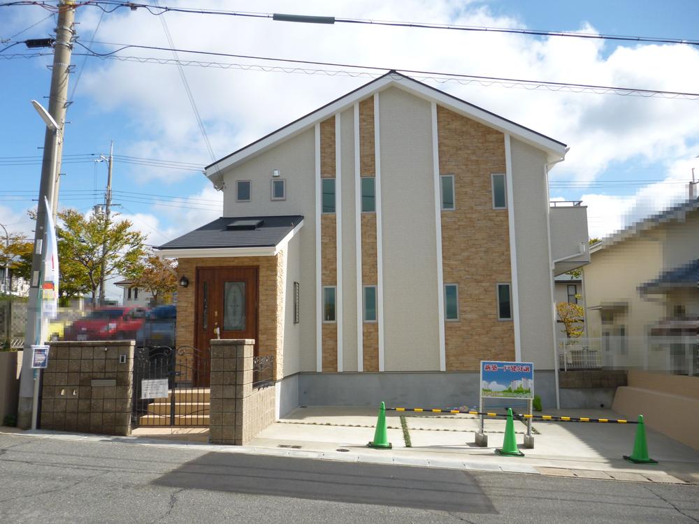 Local photos, including front road