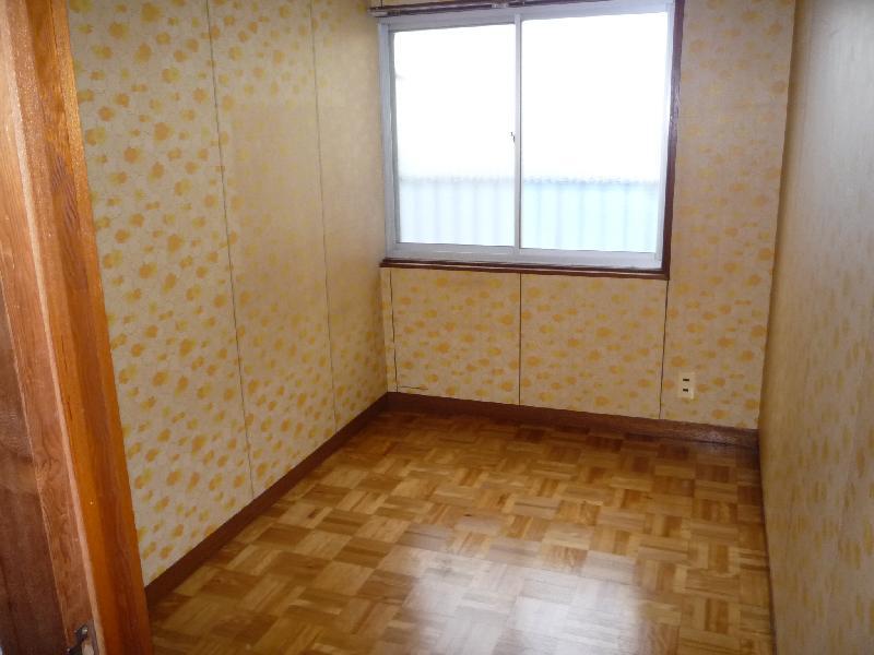 Receipt. Second floor storeroom