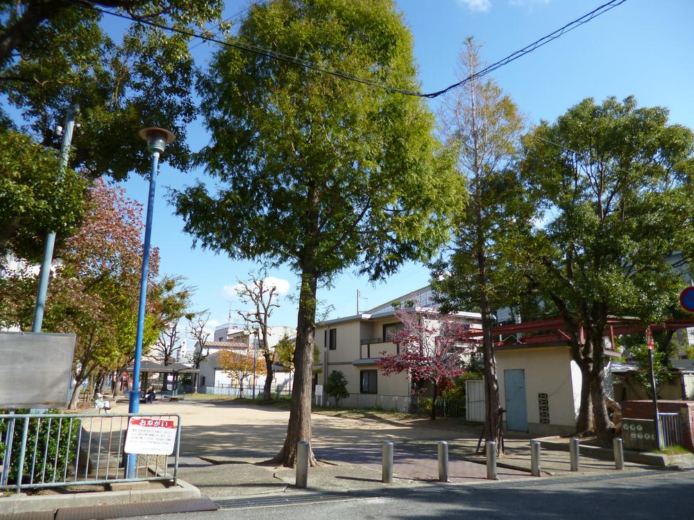 park. 80m to Hamada park