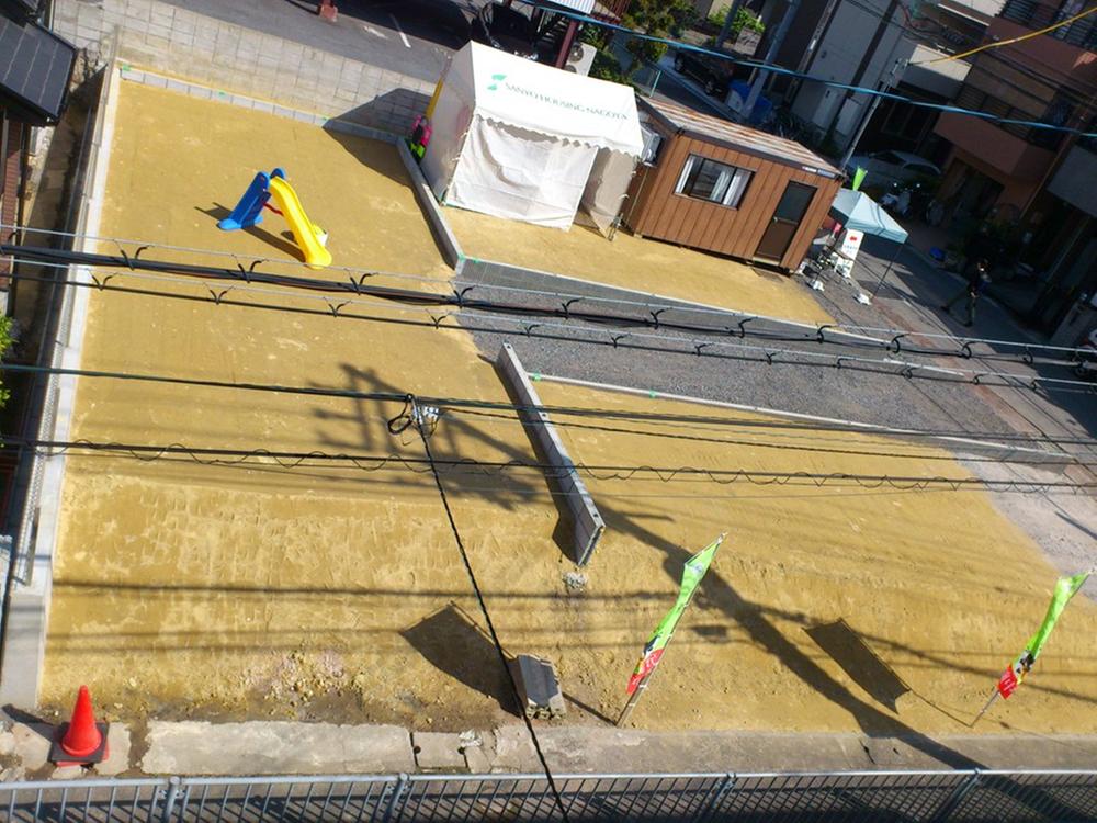 Local land photo. No doubt the south road location! ! 