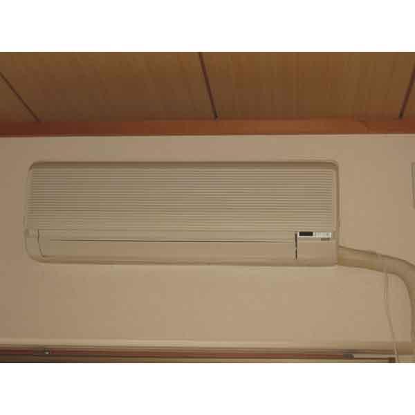 Other Equipment. Japanese-style room air conditioning