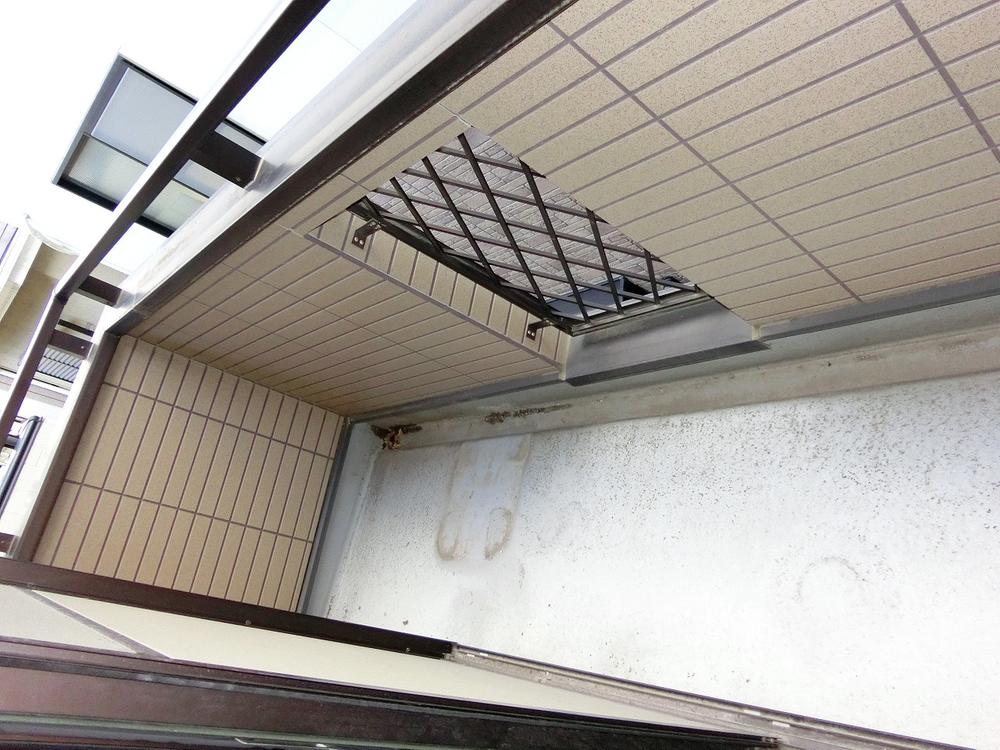 Balcony. Local (10 May 2013) Shooting