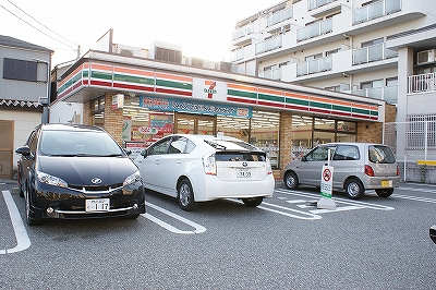 Other. Convenience store 3-minute walk