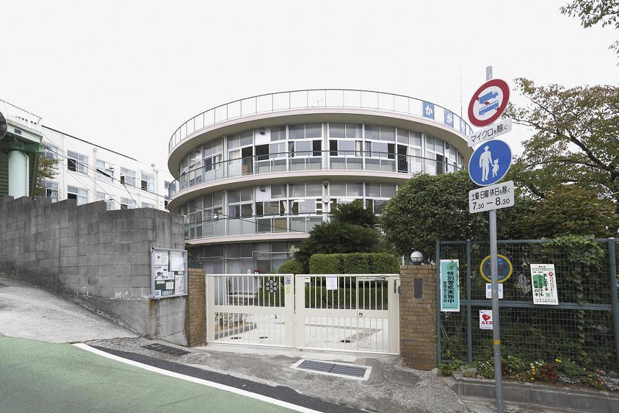 Primary school. 1520m to Takashi Mino elementary school