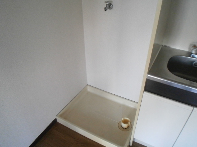 Other Equipment. There yard indoor washing machine